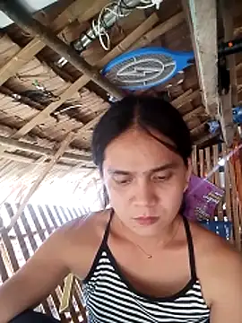 lexyyr17 online show from 8, 4, 2026