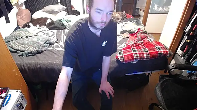 Snapshot of womenhateme69 chatting on 20, 12, 2025 womenhateme69 online show from 20, 12, 2025