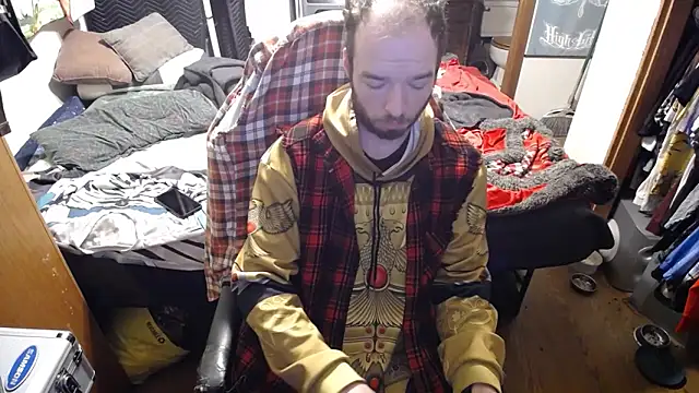 Snapshot of womenhateme69 chatting on 25, 11, 2025 womenhateme69 online show from 25, 11, 2025