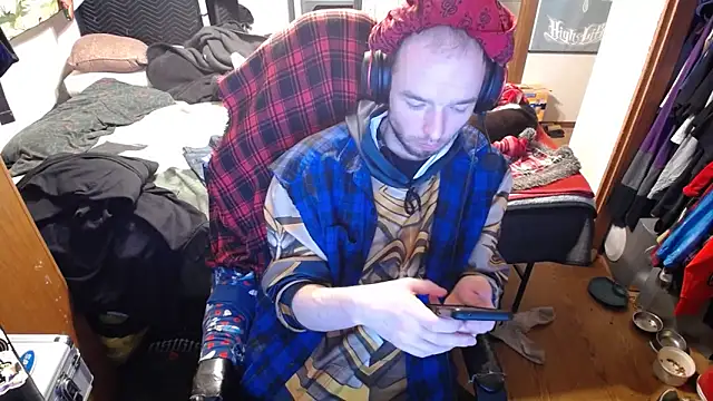 Snapshot of womenhateme69 chatting on 20, 10, 2025 womenhateme69 online show from 20, 10, 2025