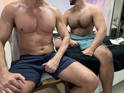 CasadoLutadorBigStuds online show from 12, 7, 2026