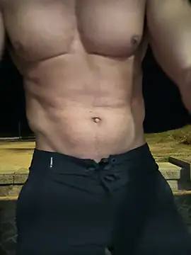 CasadoLutadorBigStuds online show from 19, 11, 2025