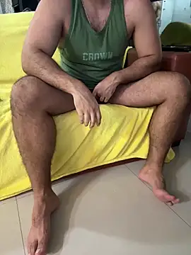 CasadoLutadorBigStuds online show from 11, 9, 2025