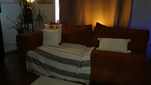 Eva Zill online show from 16, 11, 2025