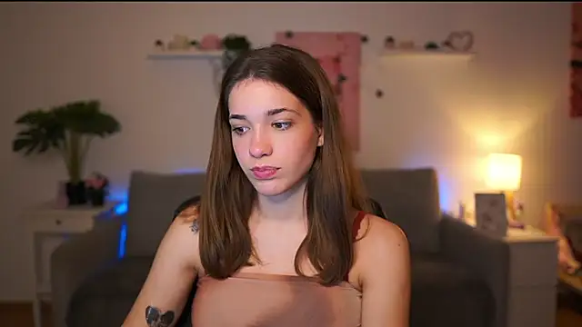 kissie cat online show from 18, 12, 2025