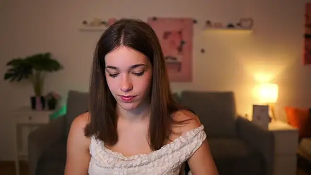 kissie cat online show from 24, 10, 2025