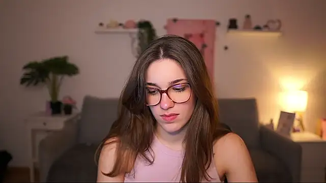 kissie cat online show from 20, 2, 2026