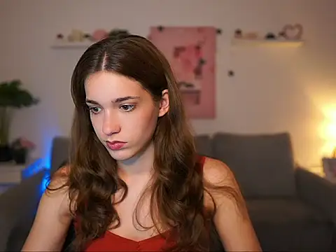 kissie cat online show from 23, 9, 2025