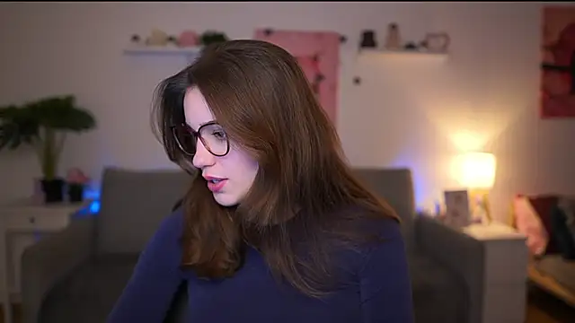 kissie cat online show from 9, 2, 2026