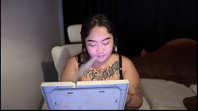  XXXKittyTingles online show from 19, 12, 2025