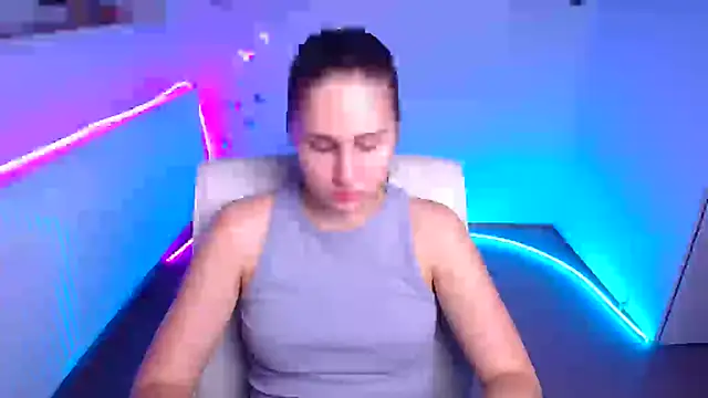 Stefanie Sweet online show from 14, 10, 2025