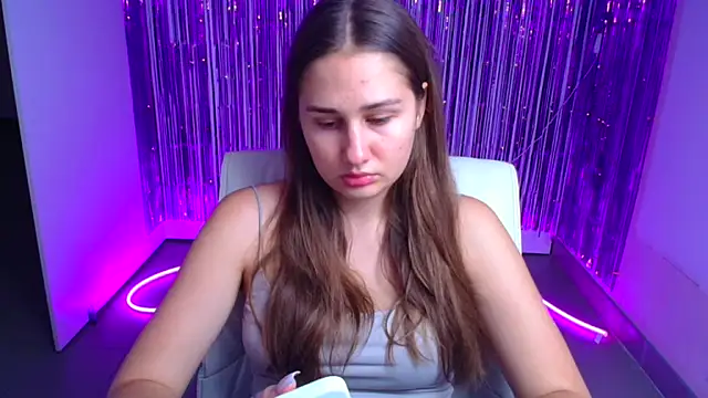 Stefanie Sweet online show from 19, 9, 2025