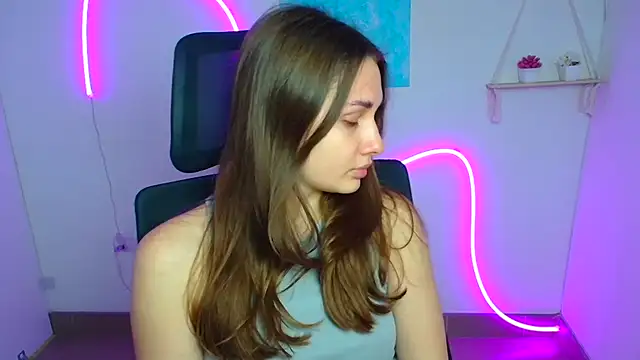 Stefanie Sweet online show from 9, 3, 2026