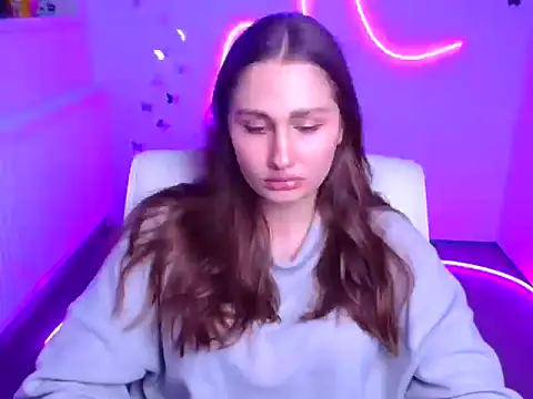 Stefanie Sweet online show from 6, 11, 2025