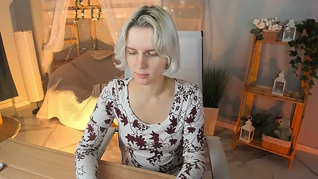 BethanyCloud online show from 13, 10, 2025