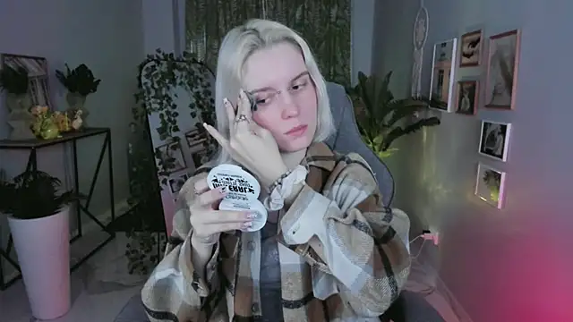 BethanyCloud online show from 16, 4, 2026