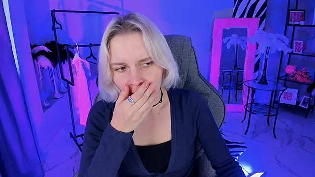 BethanyCloud online show from 12, 11, 2025