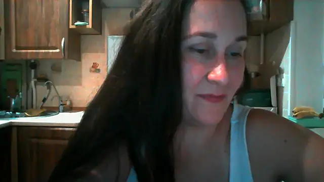 Amandda  online show from 13, 9, 2025