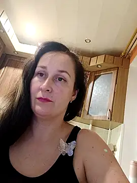 Amandda  online show from 15, 10, 2025