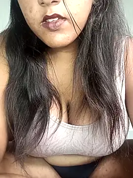 Snapshot of Cute_mikii chatting on 9, 10, 2025 Cute mikii online show from 9, 10, 2025