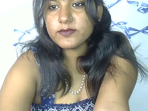 Cute mikii online show from 18, 4, 2026