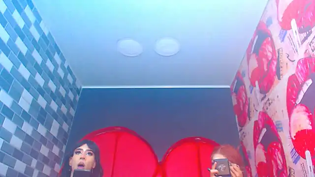 julessxcharlotte online show from 7, 1, 2026