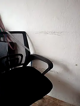 Mia-Glow online show from 13, 3, 2026