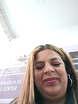 Mia-Glow online show from 19, 12, 2025