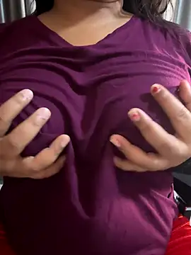 Maggi-is-back online show from 3, 11, 2025