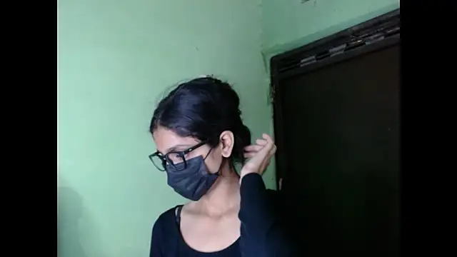  kamyaa09 online show from 15, 10, 2025