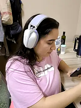 DannaBakes online show from 20, 4, 2026