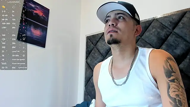 OwenStonne  online show from 15, 11, 2025