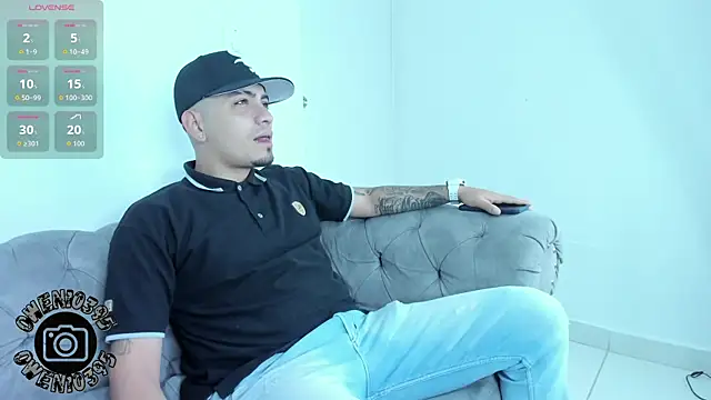 OwenStonne  online show from 5, 10, 2025