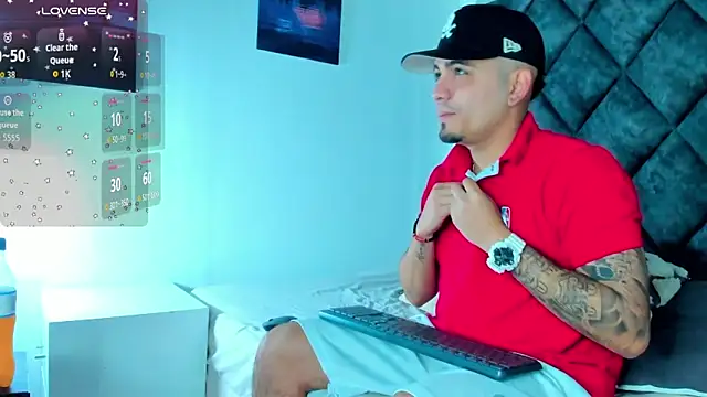 OwenStonne  online show from 23, 11, 2025