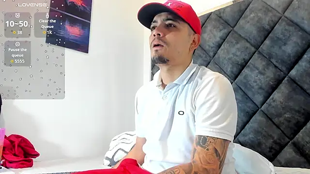 OwenStonne  online show from 20, 11, 2025