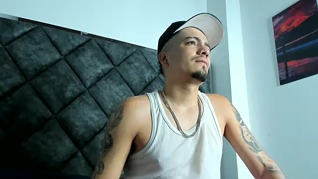 OwenStonne  online show from 11, 11, 2025