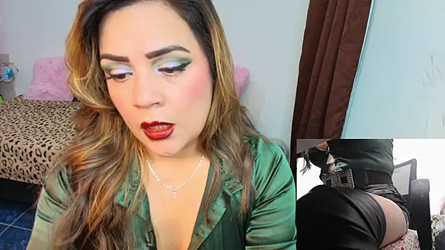 Paulina-Becerraa online show from 13, 5, 2026