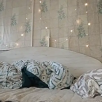 Snapshot of Tupo070481 chatting on 19, 2, 2026 Tupo070481 online show from 19, 2, 2026