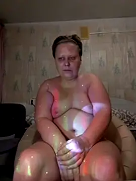 Tupo070481 online show from 6, 11, 2025