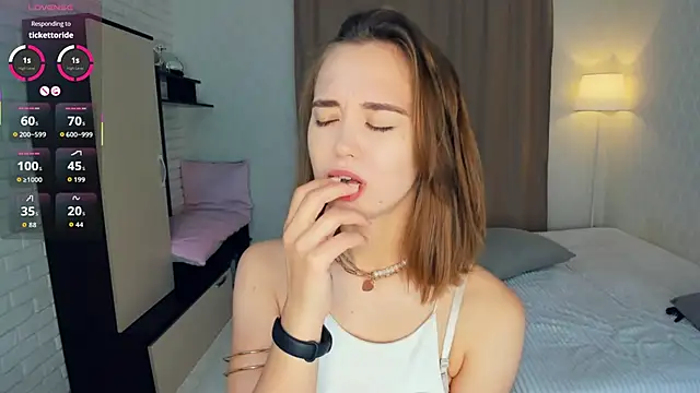 KayleenCurtis online show from 2, 7, 2026