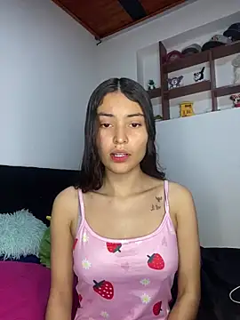 hotwife26 online show from 29, 4, 2026