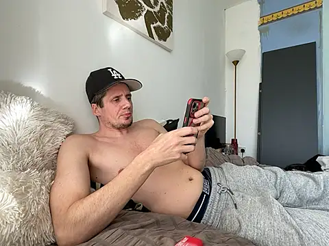 shyandchilling online show from 5, 3, 2026