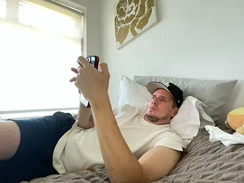 shyandchilling online show from 25, 9, 2025