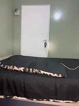 Sexy blackwoman online show from 7, 3, 2026