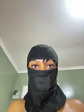 Sexy blackwoman online show from 16, 7, 2026