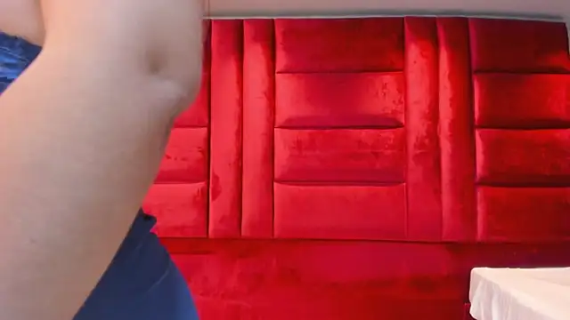 VictoriaFerro online show from 1, 12, 2025