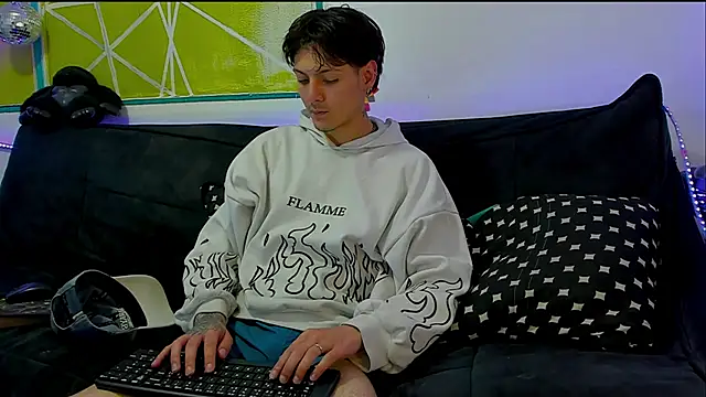 Dioniso guy8 online show from 31, 3, 2026