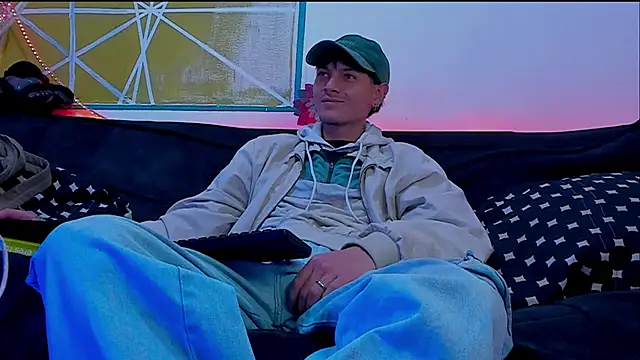 Dioniso guy8 online show from 2, 4, 2026