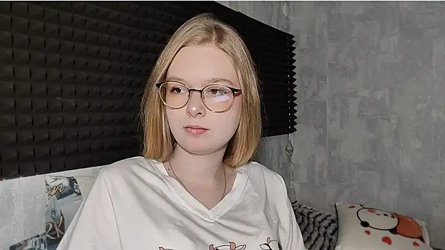 LiaVibes online show from 2, 3, 2026