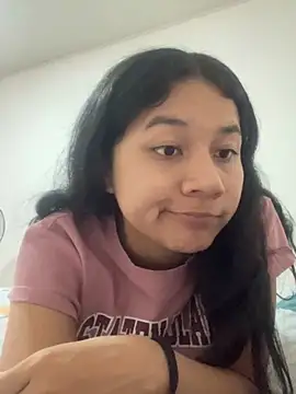 kate bliss online show from 23, 10, 2025